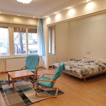Lara Apartman Будапеща Екстериор снимка
